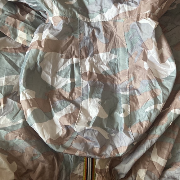 Womens light camo Kway packable rain coat jacket - Picture 5 of 8